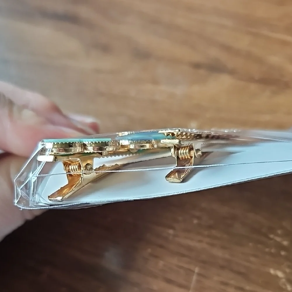 New Gold and Green Heart Hair Clip Set Alligator Clips Rhinestone Wedding